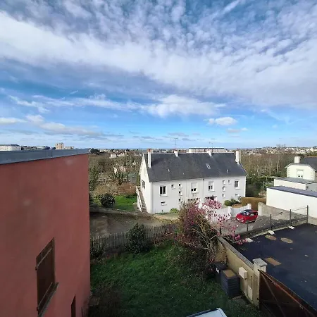 Holiday home Maison 6-8 Personnes, Velos Inclus, A 5 Min De La Gare Granville