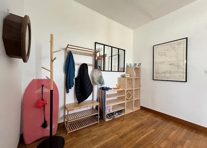 Maison 6-8 Personnes, Velos Inclus, A 5 Min De La Gare Semesterbostad